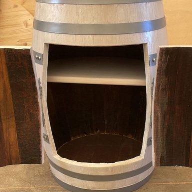 Caves à vin dans tonneau avec deux portes