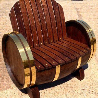 Fauteuil couleur bois Noyer foncé, cerclage Doré Fauteuil couleur bois Noyer foncé, cerclage Doré
