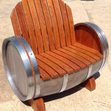 Fauteuil couleur bois Cerisier, cerclage argent Fauteuil couleur bois Cerisier, cerclage argent